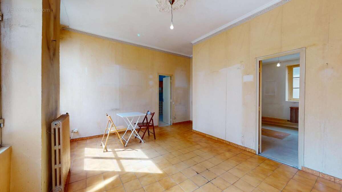  À VENDRE ! T3 de 65,90m² - Croix-Rousse Centre - photo 3