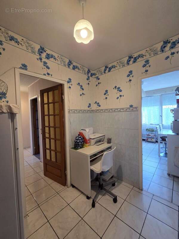 Photo 9 - Appartement à CHENOVE