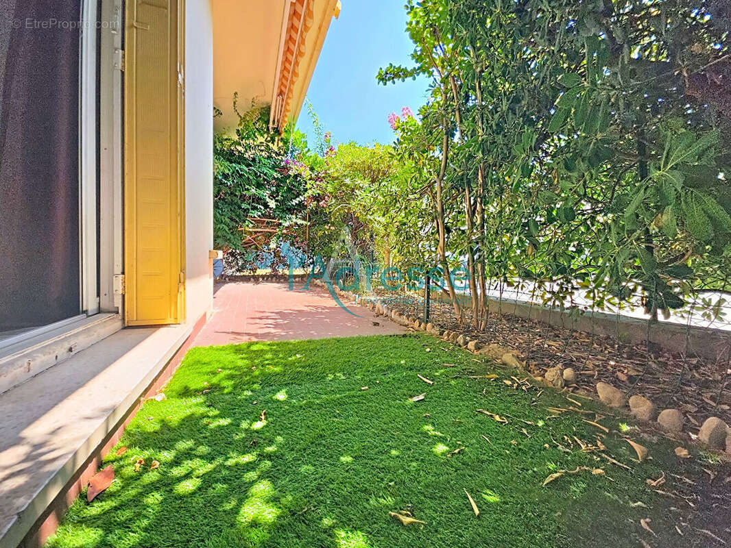 RARE ! Bel appartement 2/3 pièces en REZ DE JARDIN avec un parking ! - photo 4