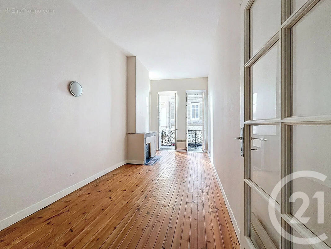 Appartement à BORDEAUX