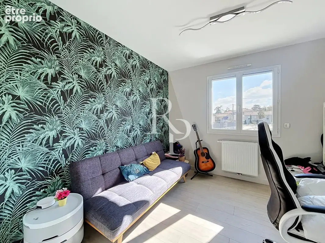 Maison récente 2019   88 m2   3 chambres   Piscine   Garage   Grézieu-la-Varenne - photo 4