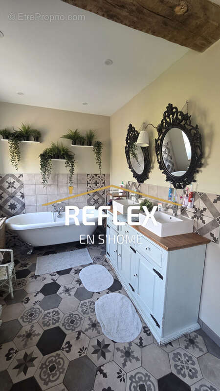 Maison à VAUCHELLES-LES-AUTHIE