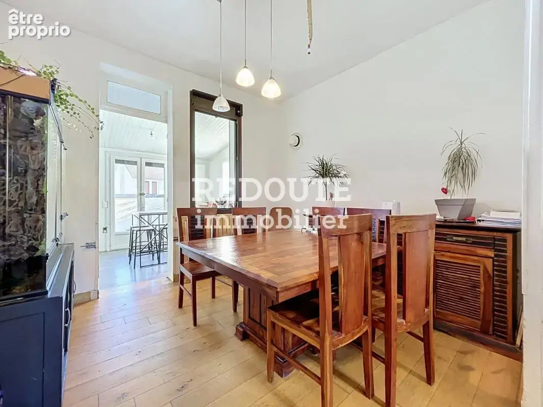 À vendre - maison 2 chambres avec jardin et garage - photo 2