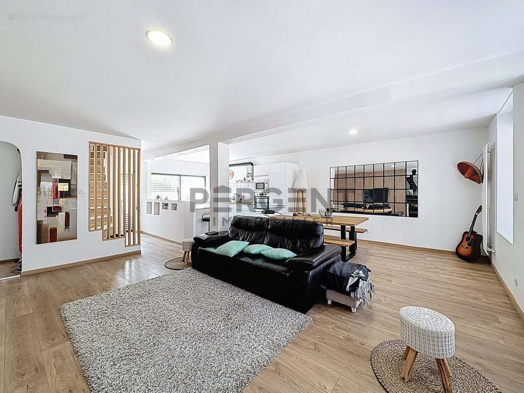 Maison à NOUZONVILLE