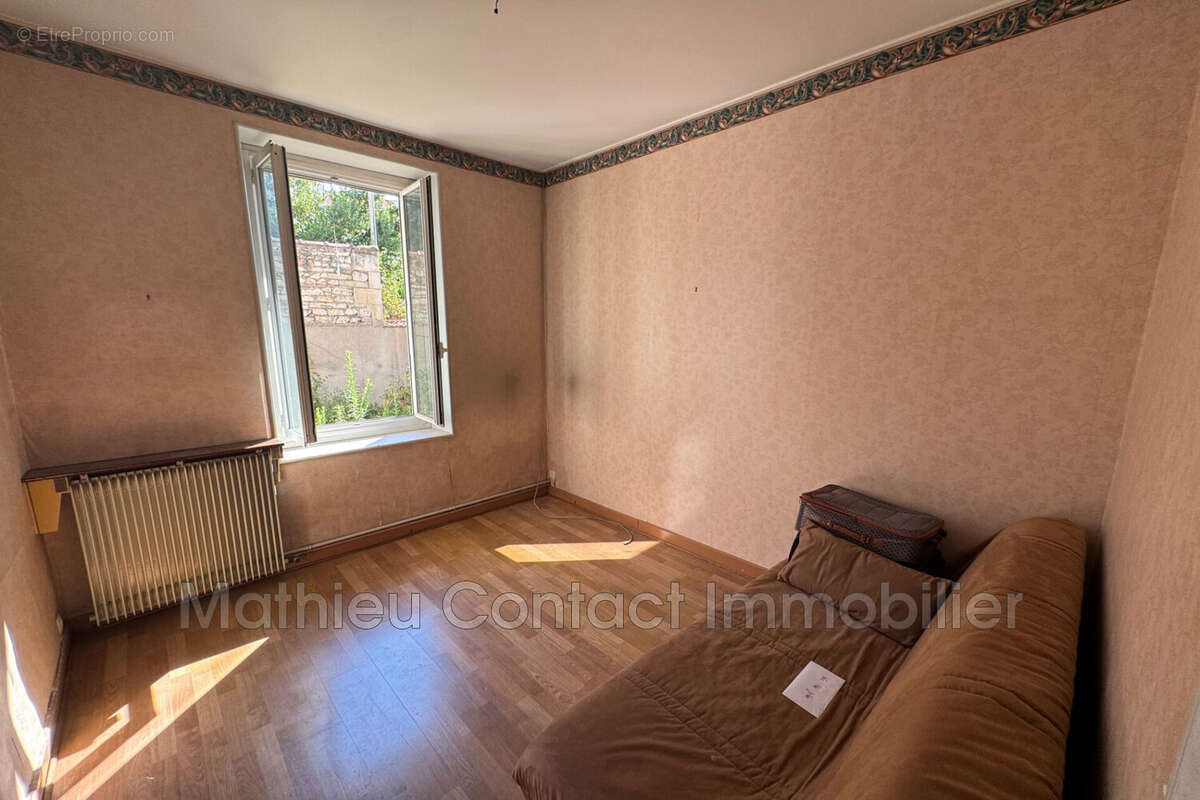 Maison 131 m² à Nimes  - photo 4