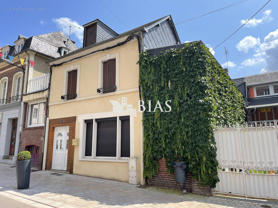 Maison à BEAUMONT-LE-ROGER