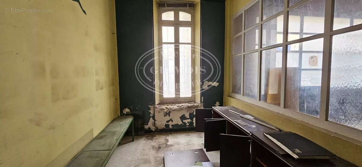Appartement à LEZIGNAN-CORBIERES