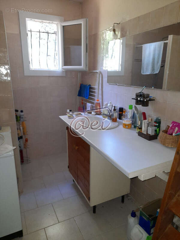 Maison à GINASSERVIS