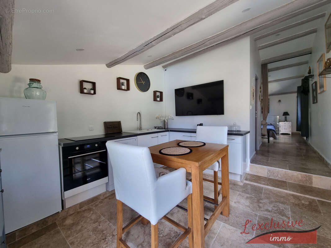 Maison à SAINT-JULIEN