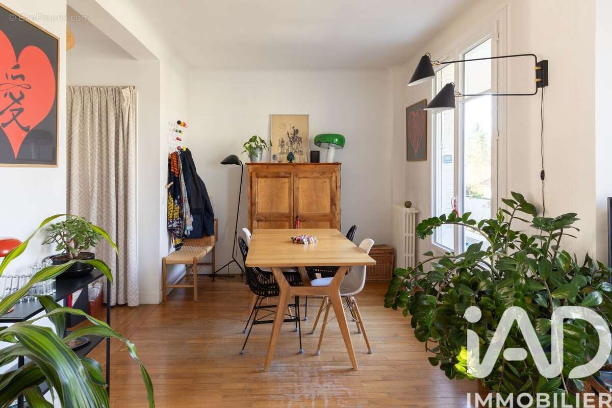 Photo 2 - Appartement à MAISONS-LAFFITTE