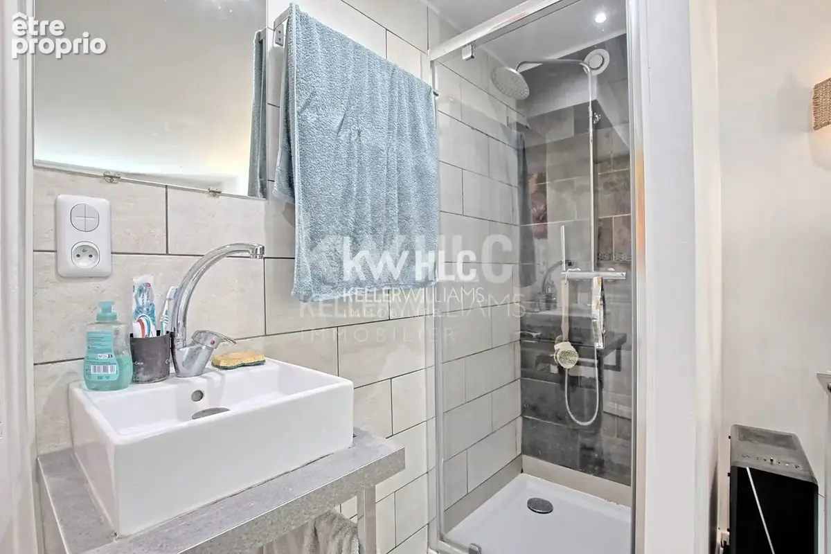 Appartement 3 pièces 56 m² à vendre à Cannes (06400) - photo 9
