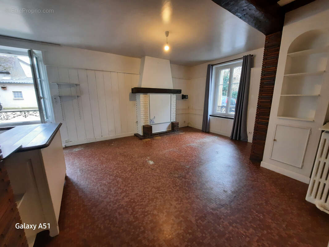 Maison à QUINCY-VOISINS