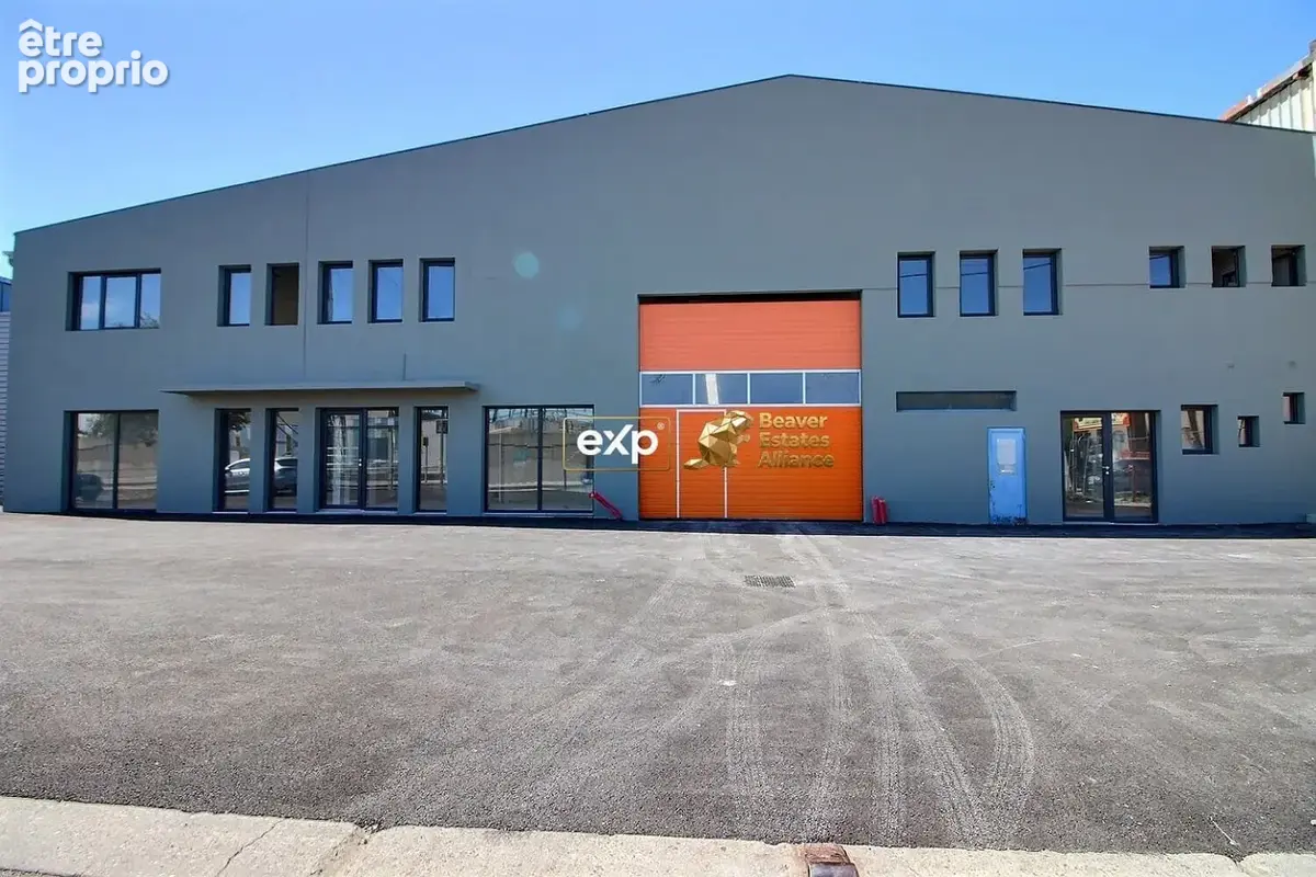 Commerce 18 m² à vendre à Orange (84100) - photo 2