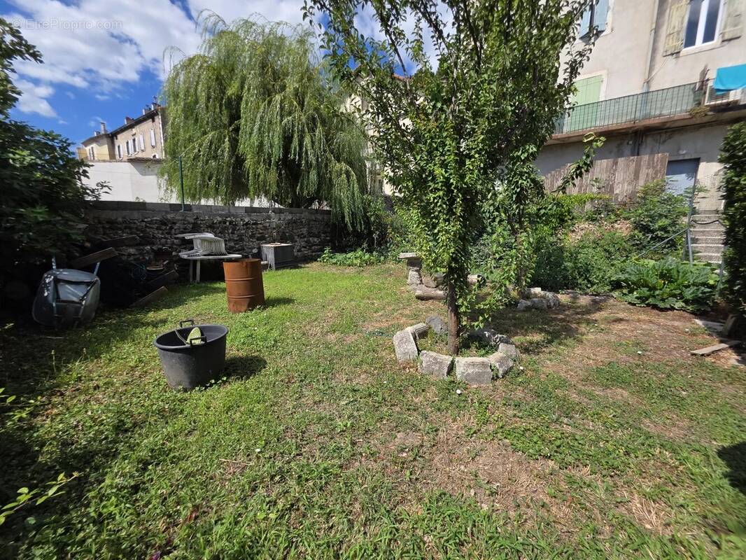 Appartement à LE TEIL