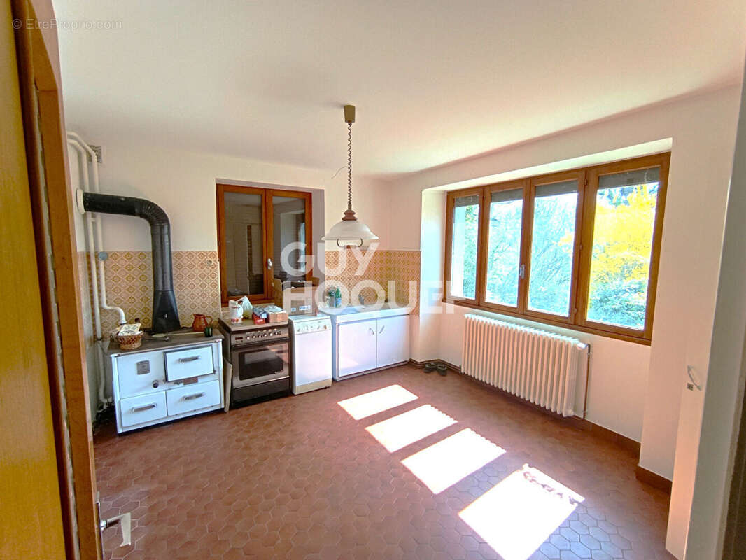 Maison à GEOVREISSIAT