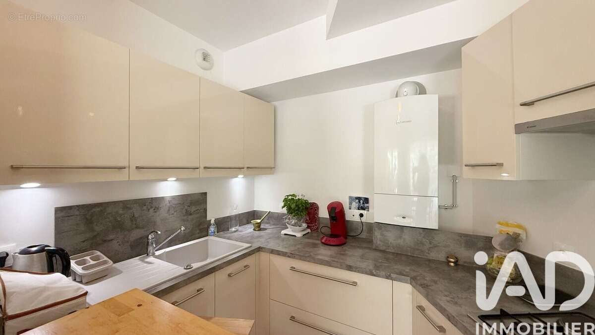 Photo 4 - Appartement à ROBION