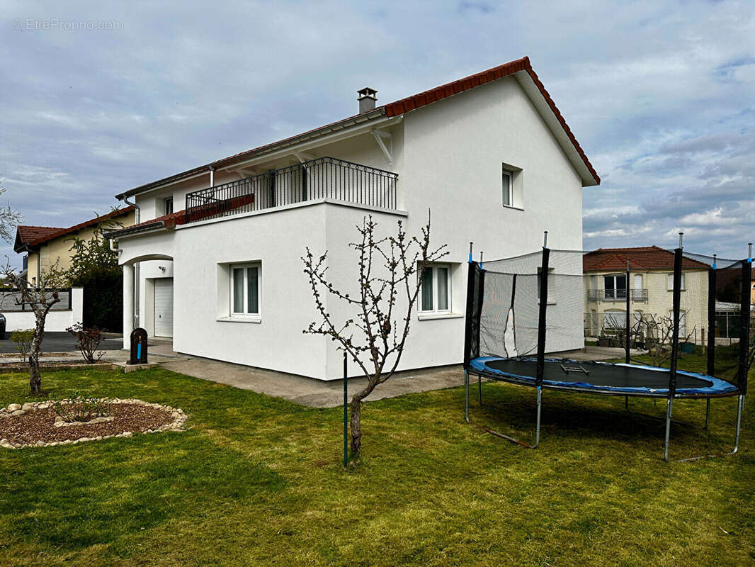 Maison à GOLBEY