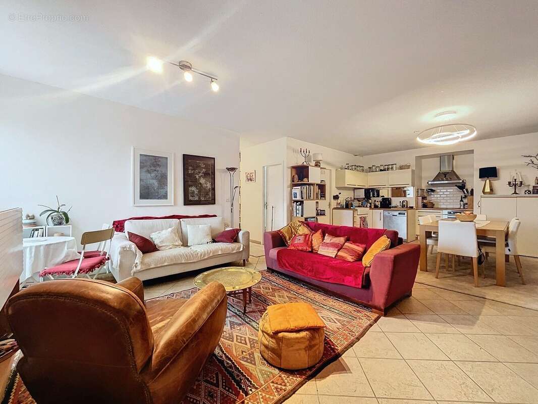 Appartement à VARCES-ALLIERES-ET-RISSET