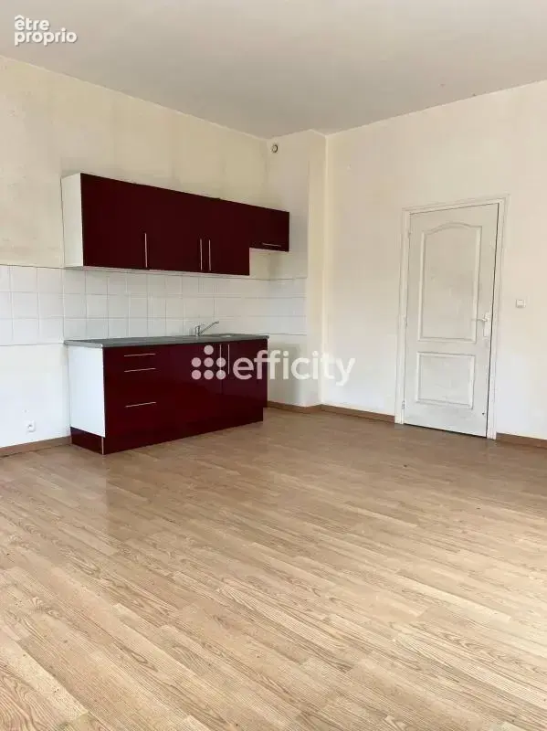 Appartement 1 000 m² à vendre à La Ferriere-Aux-Etangs (61450) - photo 12