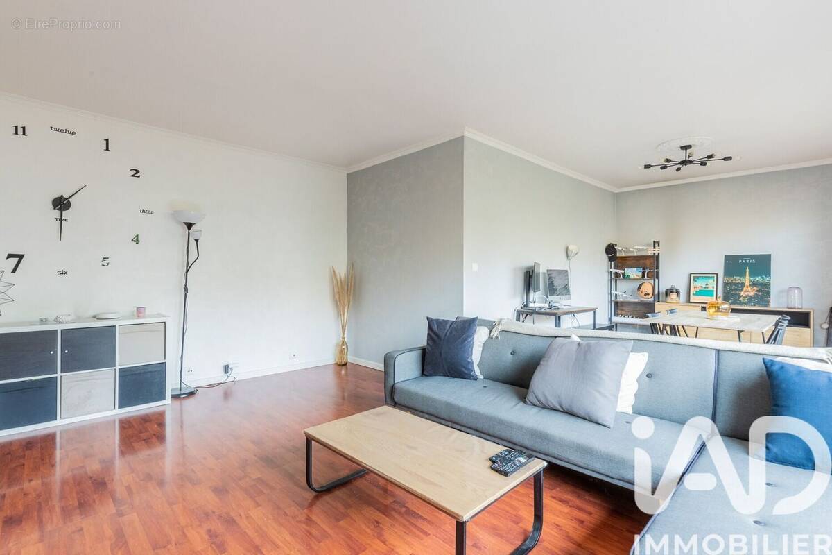 Photo 1 - Appartement à CHILLY-MAZARIN