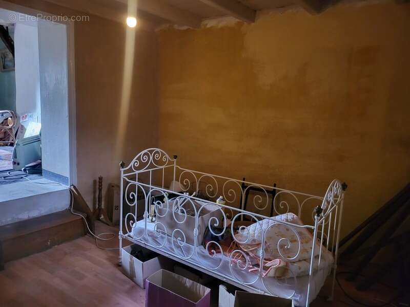 Maison à SAINT-LOUP-LAMAIRE