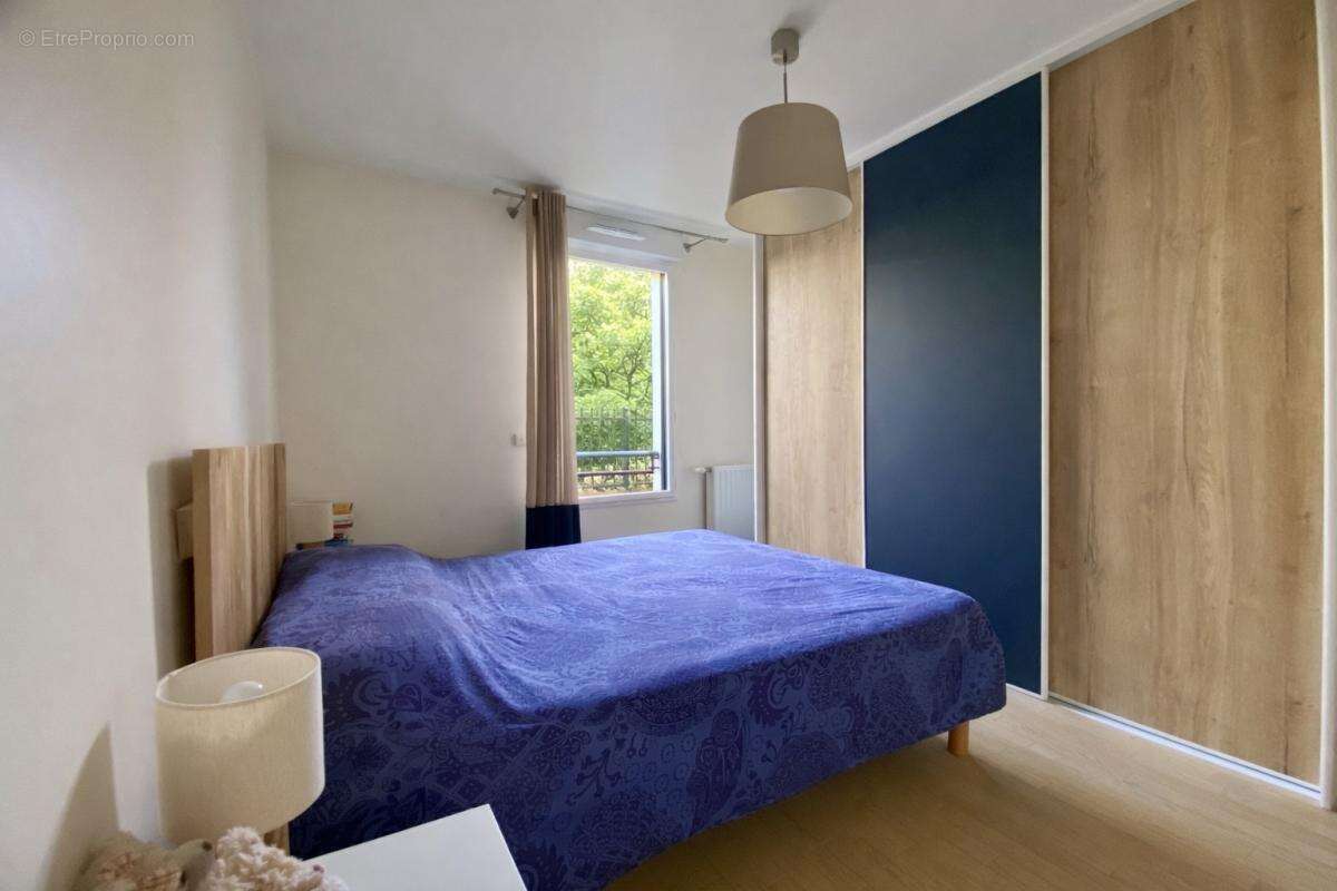 Appartement à LE PERREUX-SUR-MARNE