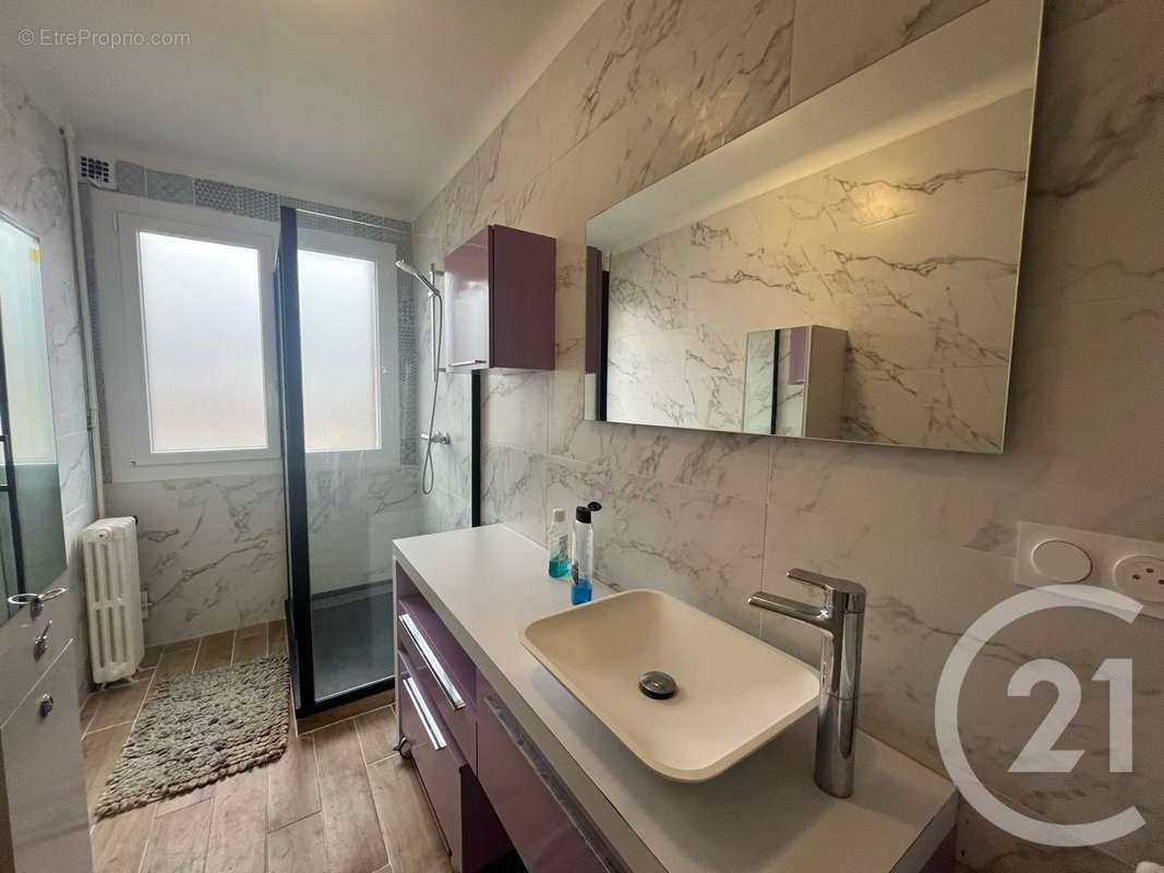 Appartement à AURILLAC