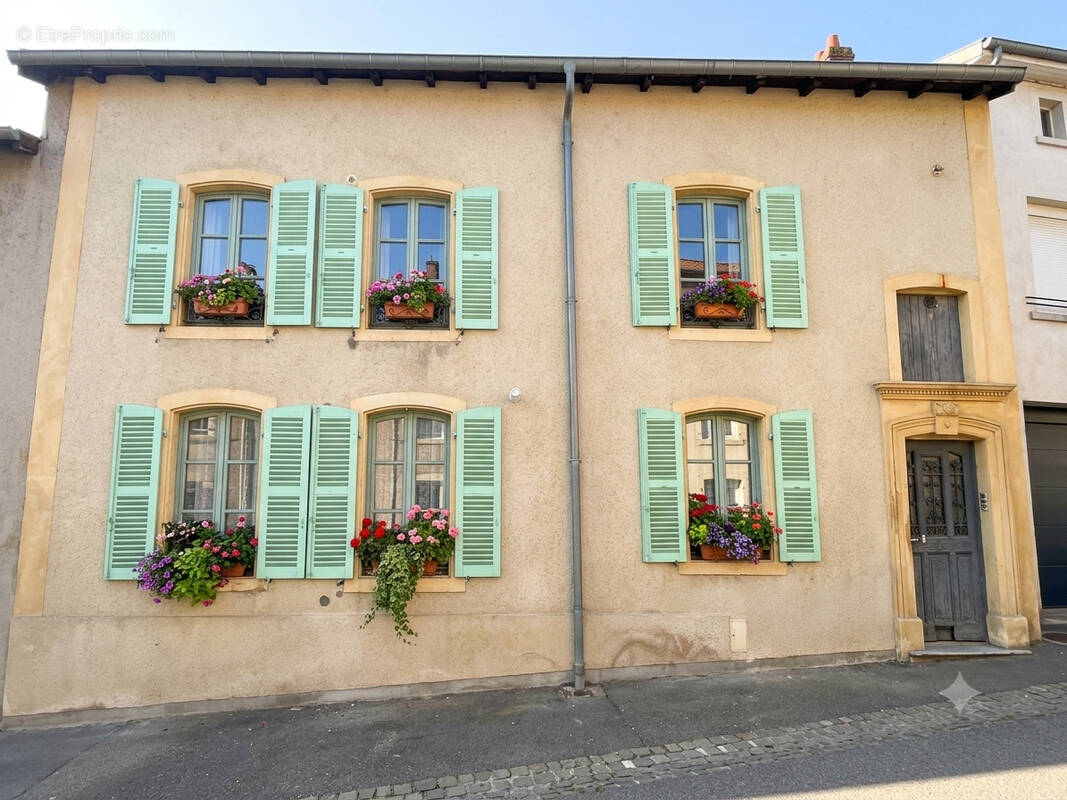 Appartement à PIERREVILLERS