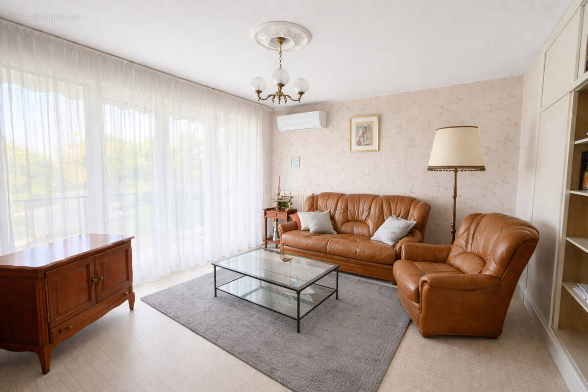 Appartement à MARSEILLE-12E