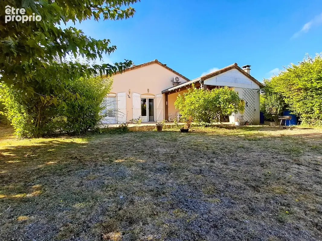 Maison à JAUNAY-CLAN
