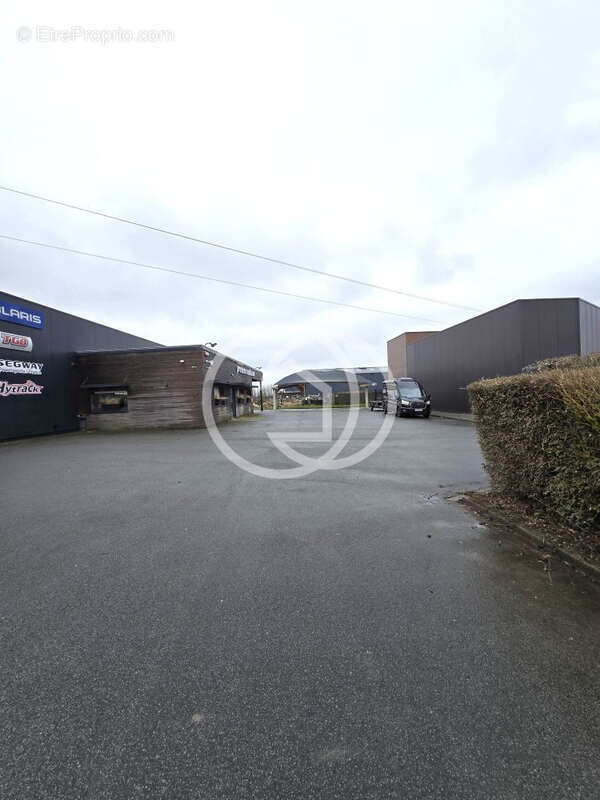 Commerce à MAROEUIL