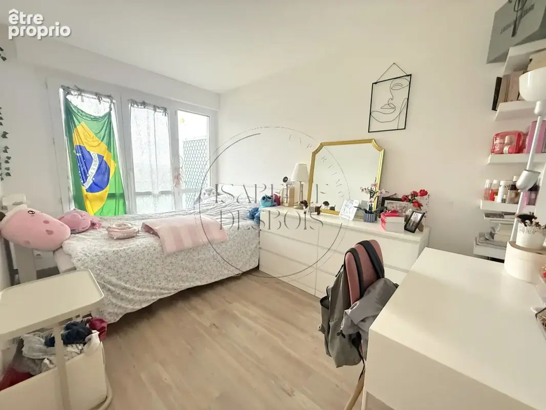 CHAMBOURCY   Appartement familial 92 m2   3 chambres   Balcon   DPE D - photo 9
