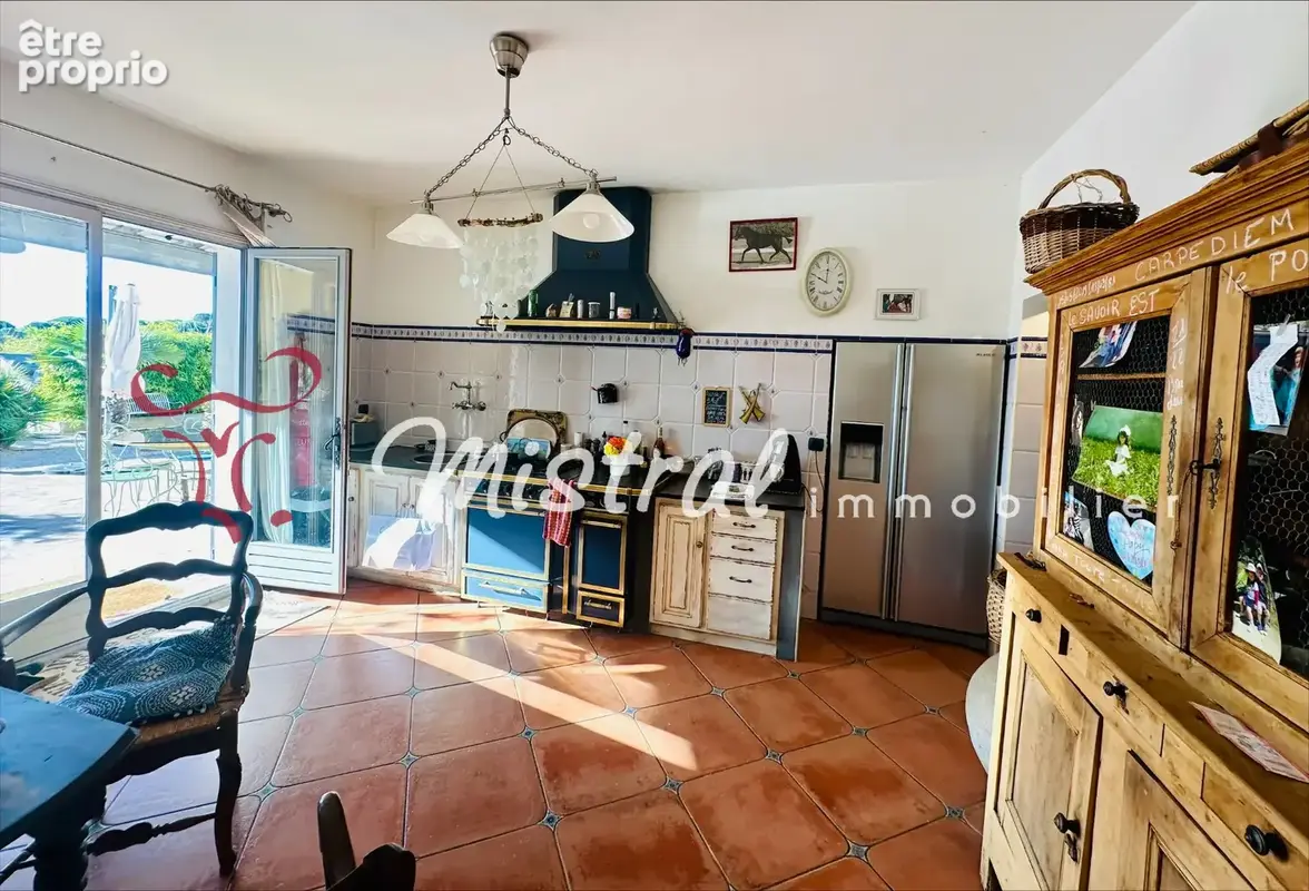 Vente proprriete en camargue aigues-mortes piscine gites - photo 4