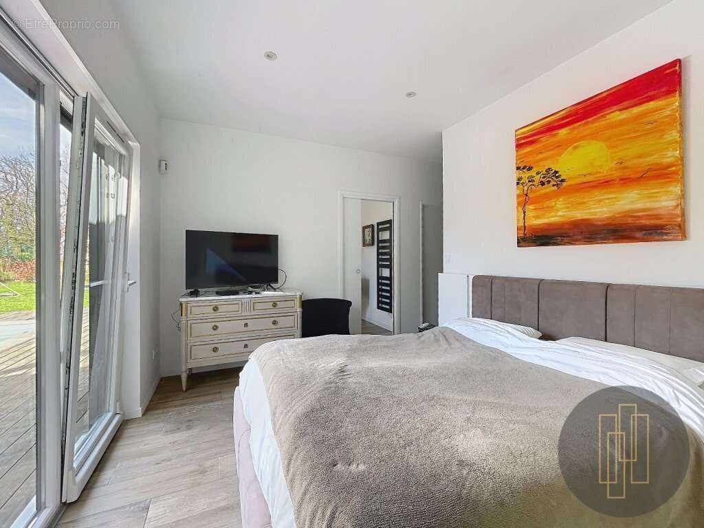 Maison à LACHASSAGNE