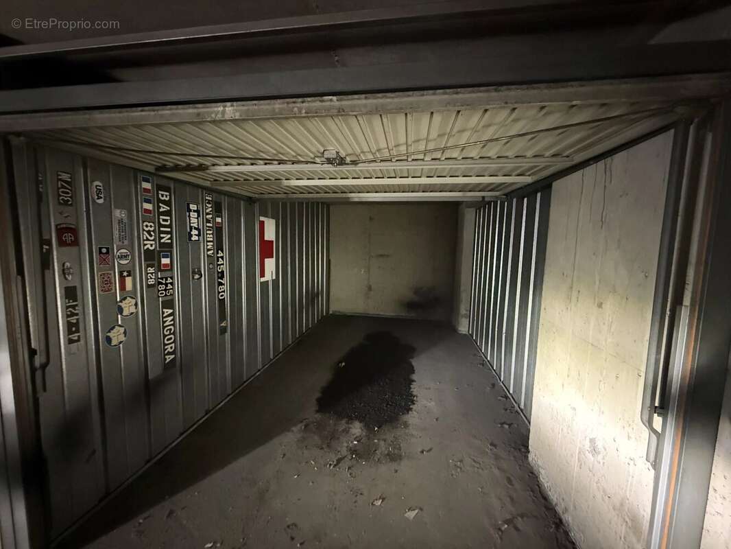 Parking à CHELLES
