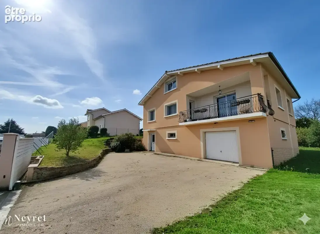 Maison familiale soignée de 257,61 m2 utiles - photo 21