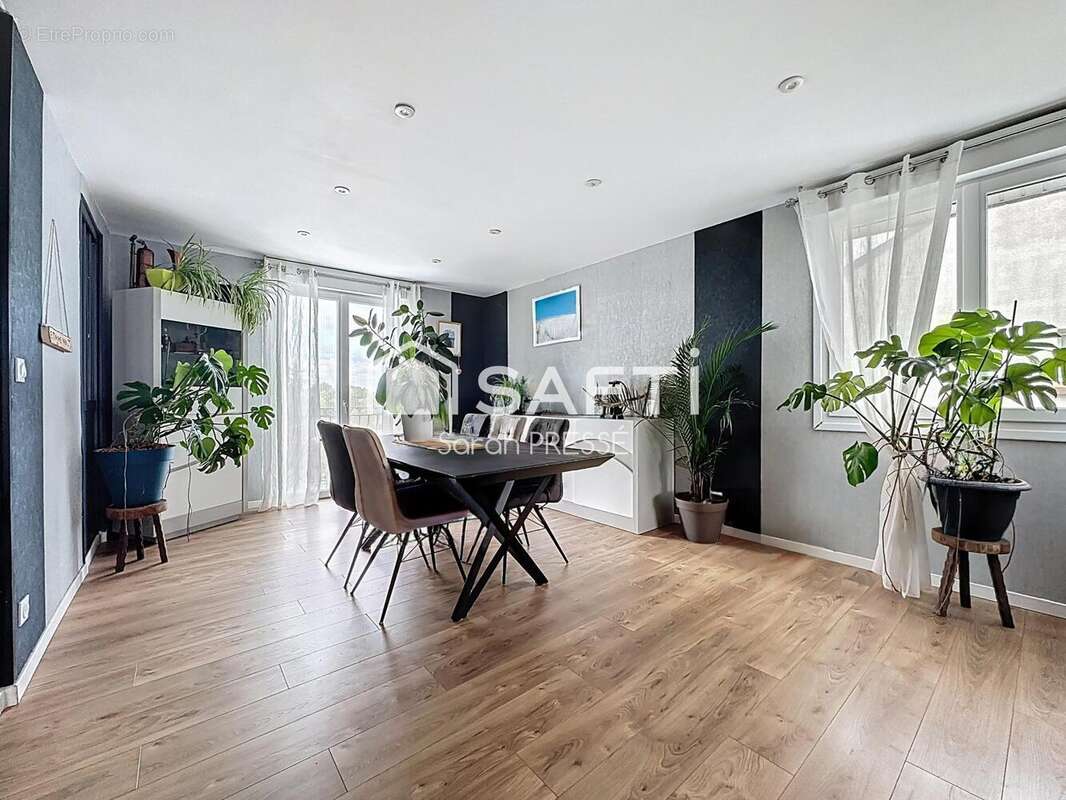 Photo 2 - Maison à SAINT-HERBLON