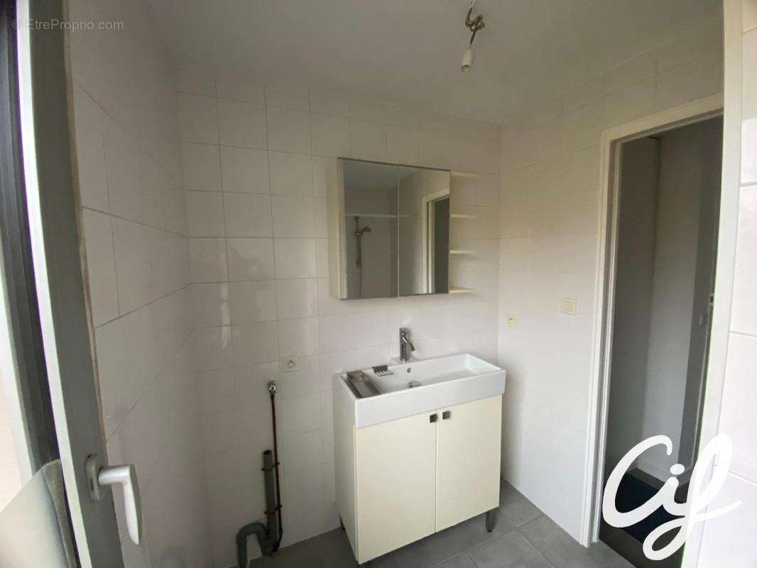 Appartement T1B NANTES Hauts-Pavés - 28.55 m2  106 000 Euros - photo 7
