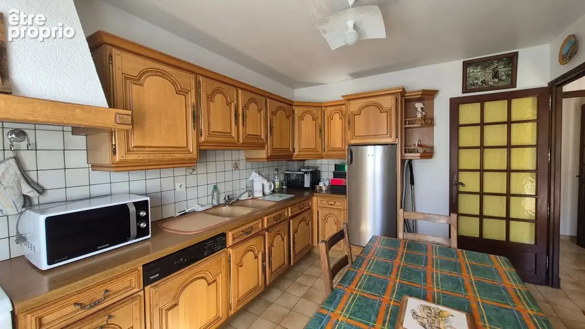 Maison de Type 5, 98 m², garage, terrain de 685 m², ESPALION - photo 5