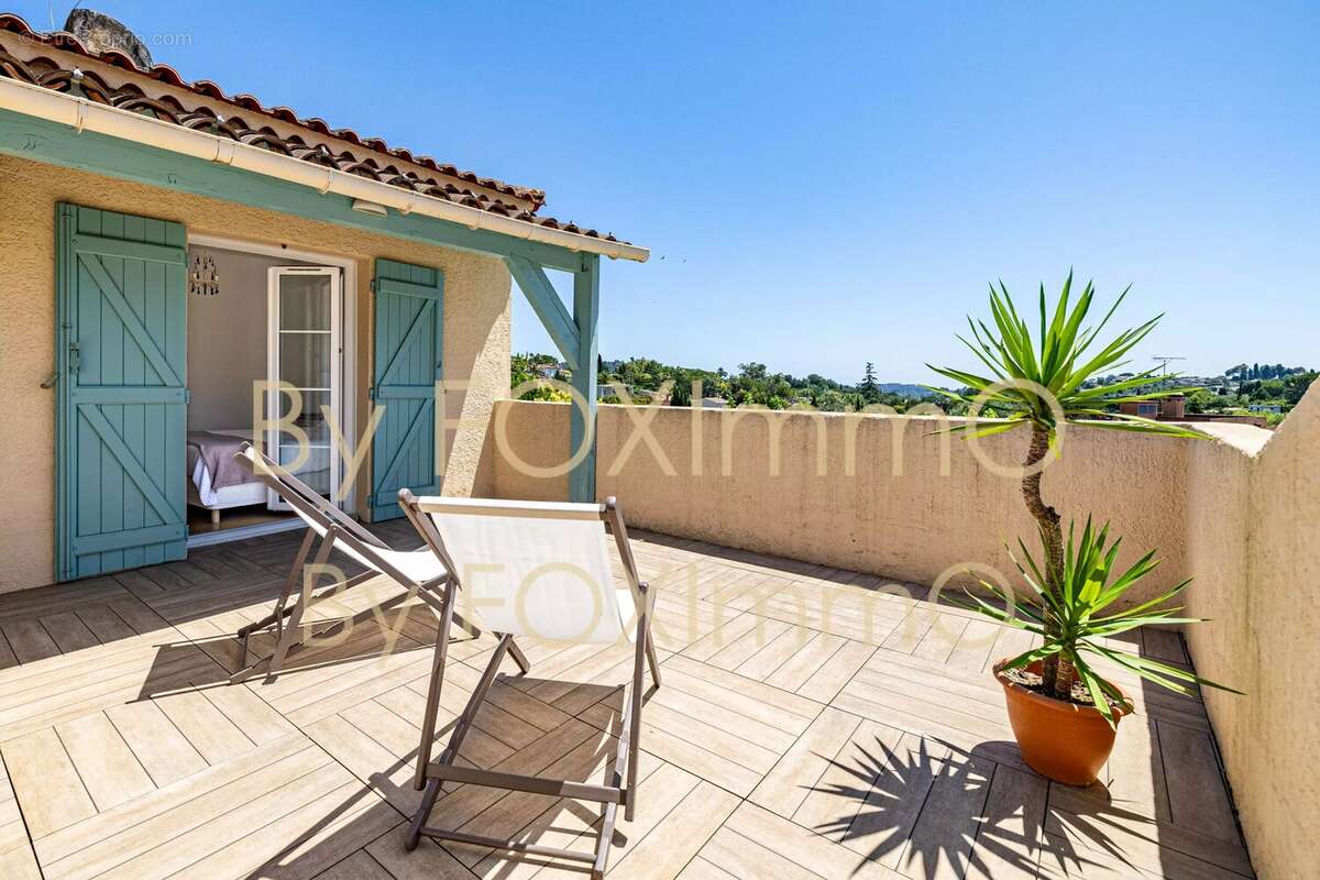 Maison à LA COLLE-SUR-LOUP