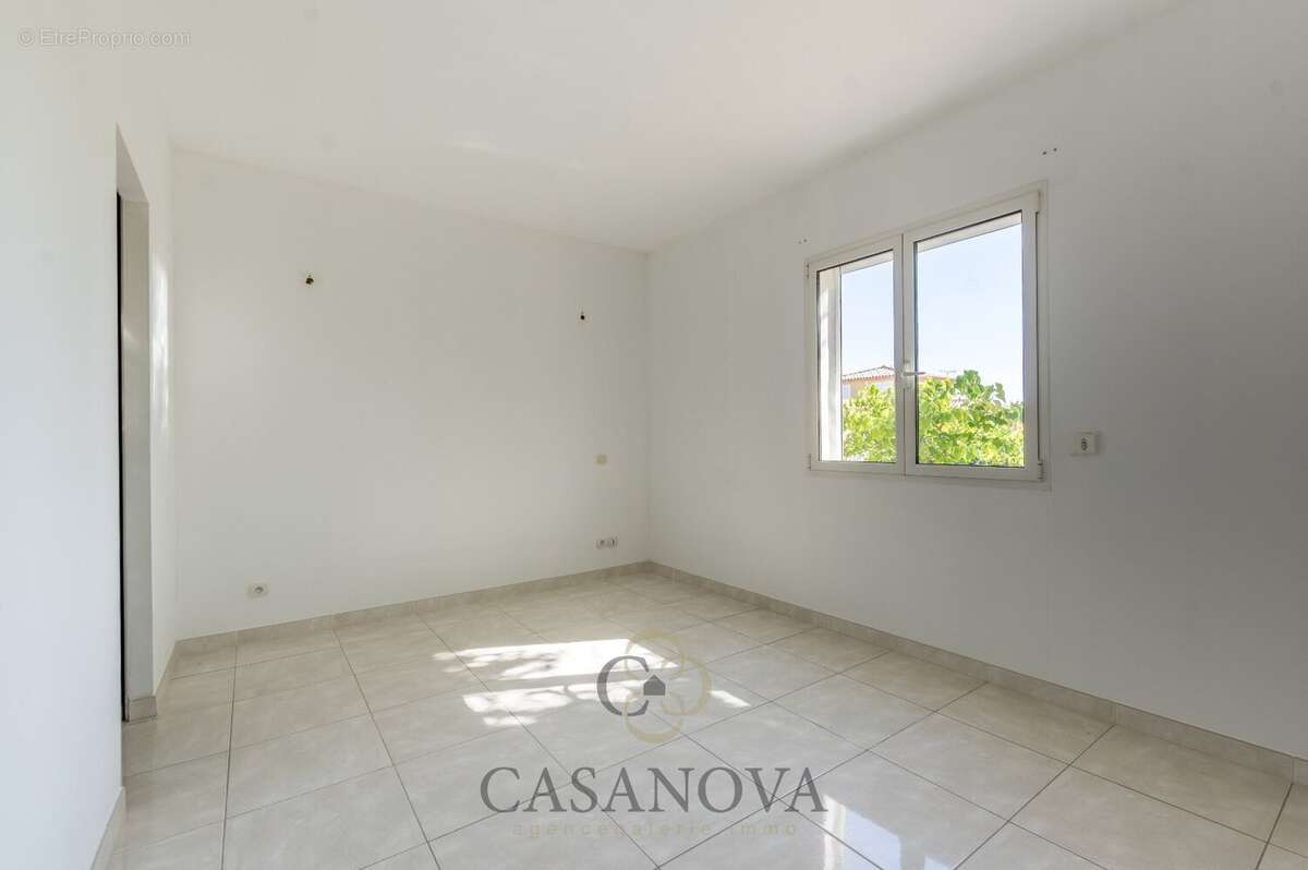 Maison à SAINT-GEORGES-D&#039;ORQUES