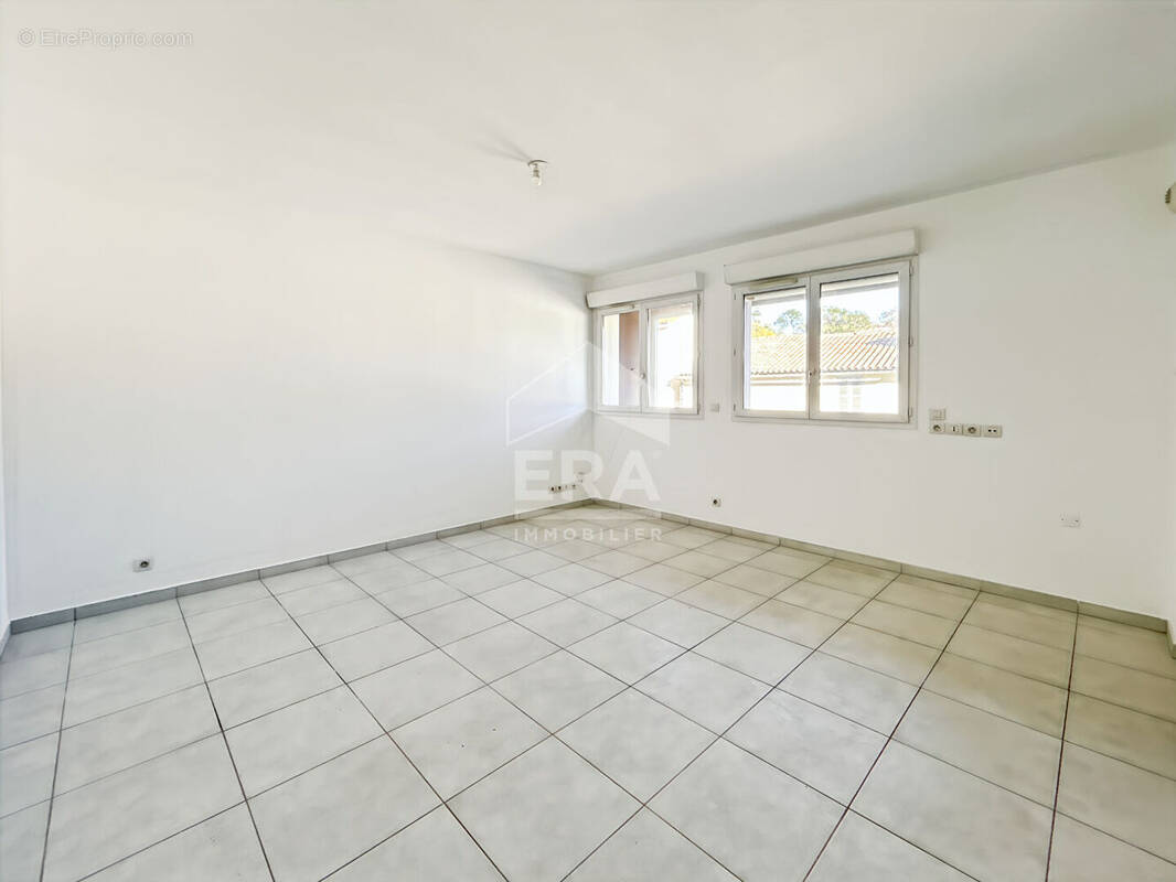 Appartement à MARSEILLE-12E