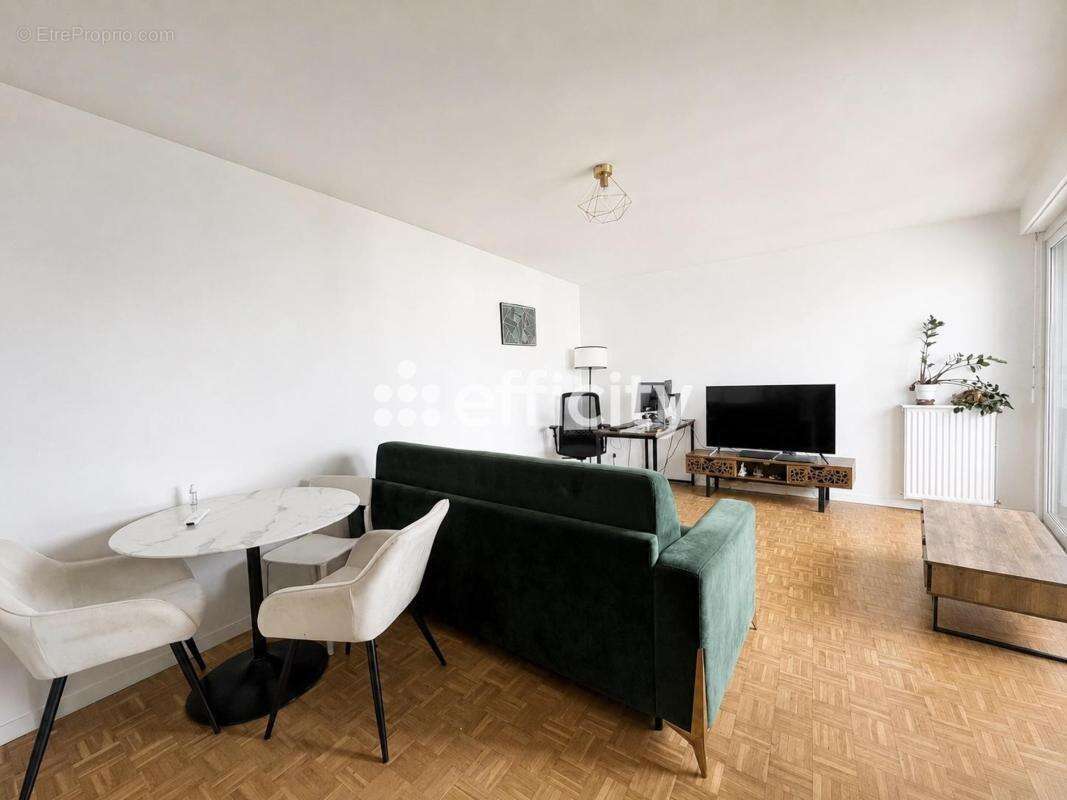 Appartement à PUTEAUX