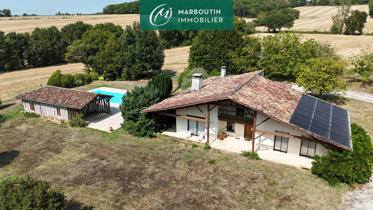 Maison à CASTELJALOUX