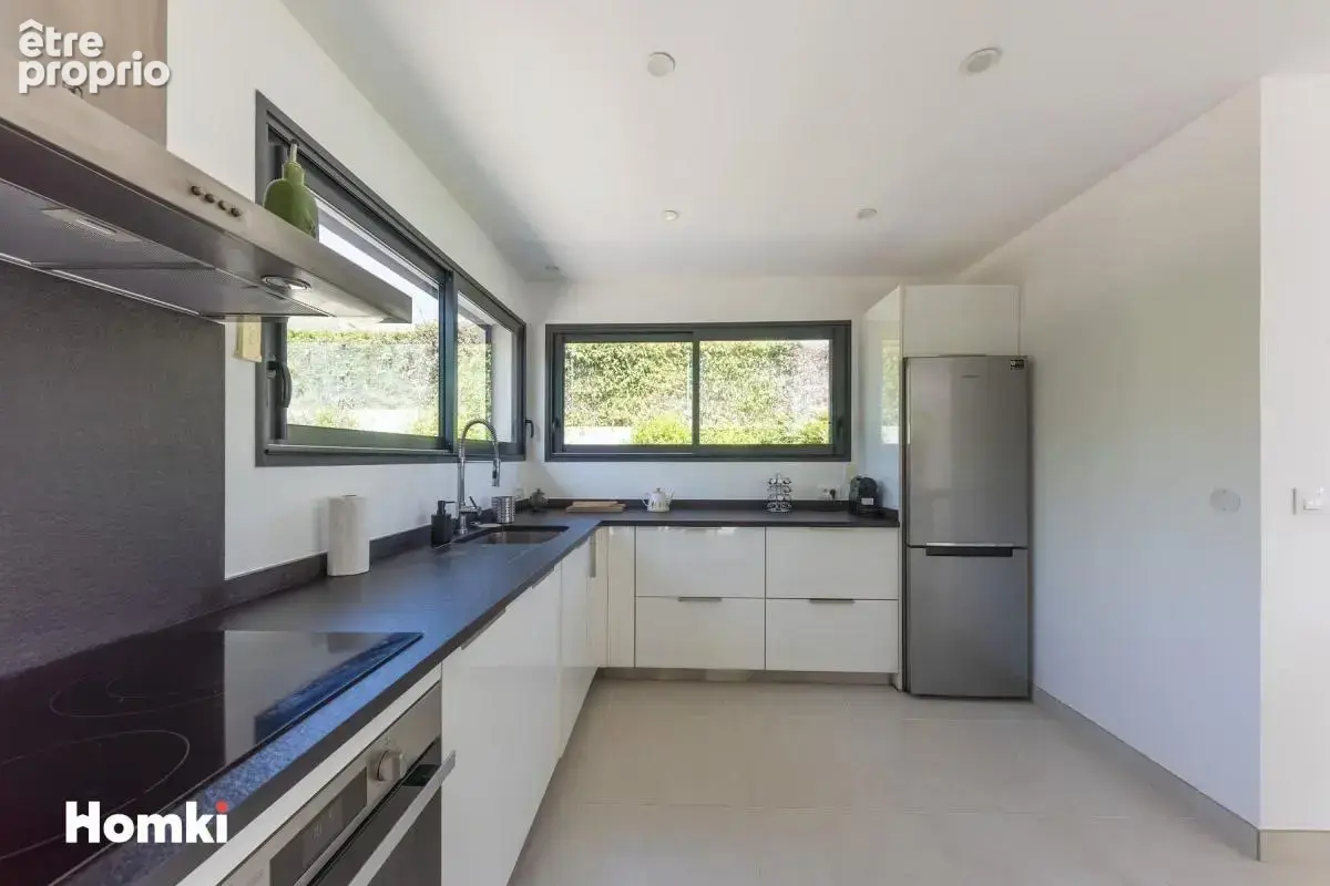 Maison/Villa T4 de 124 m² à Les Adrets-de-l'Estérel 83600 - photo 8