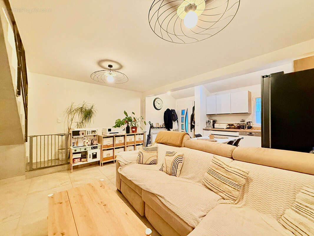 Maison à CHOISY-LE-ROI