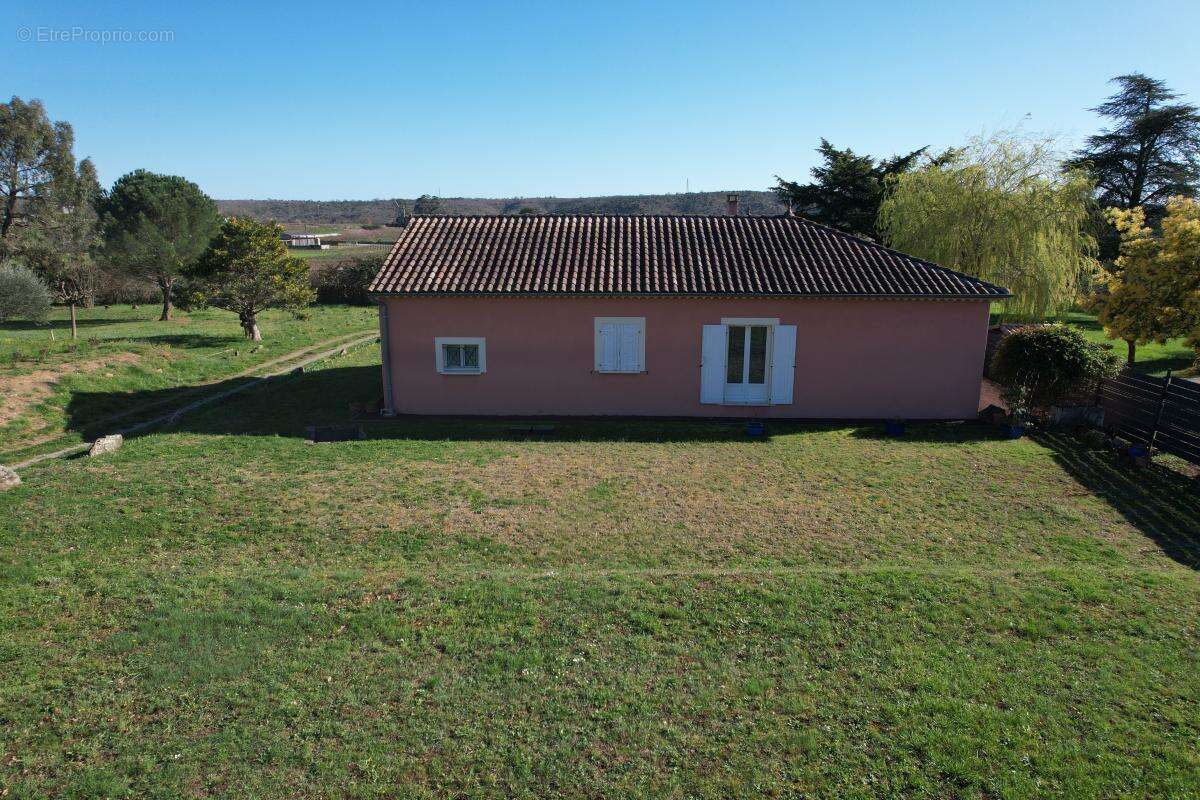 Maison à LAURAC-EN-VIVARAIS
