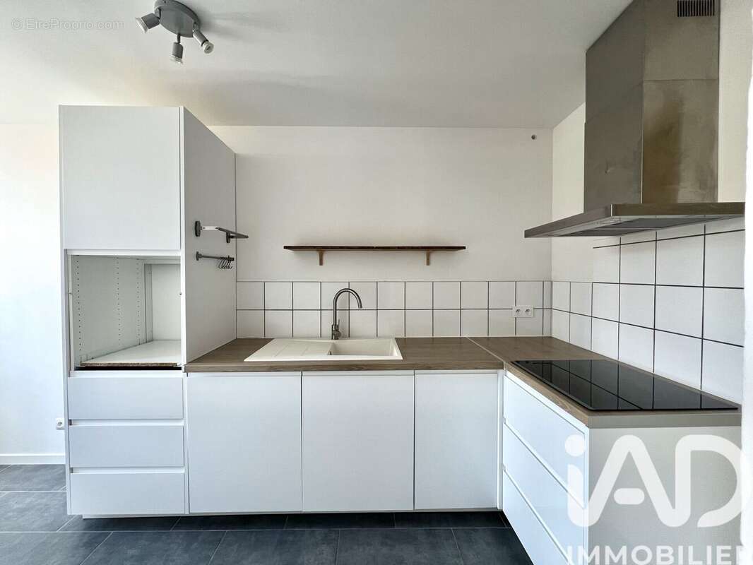 Photo 6 - Appartement à BAGNOLS-SUR-CEZE