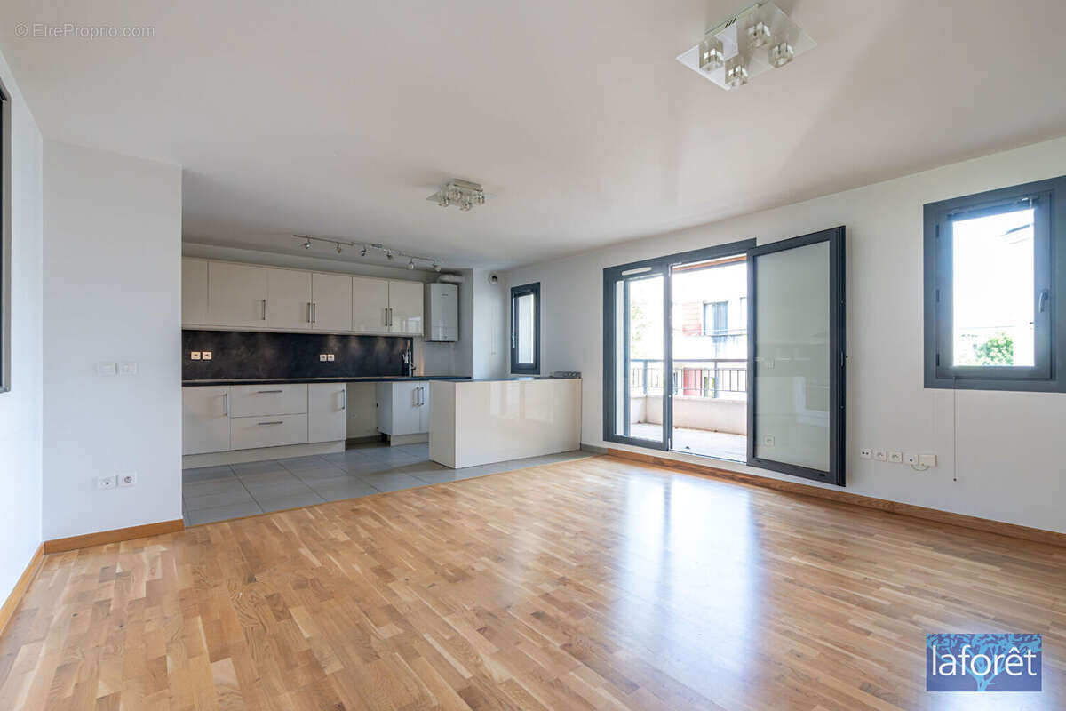 Appartement à NOGENT-SUR-MARNE