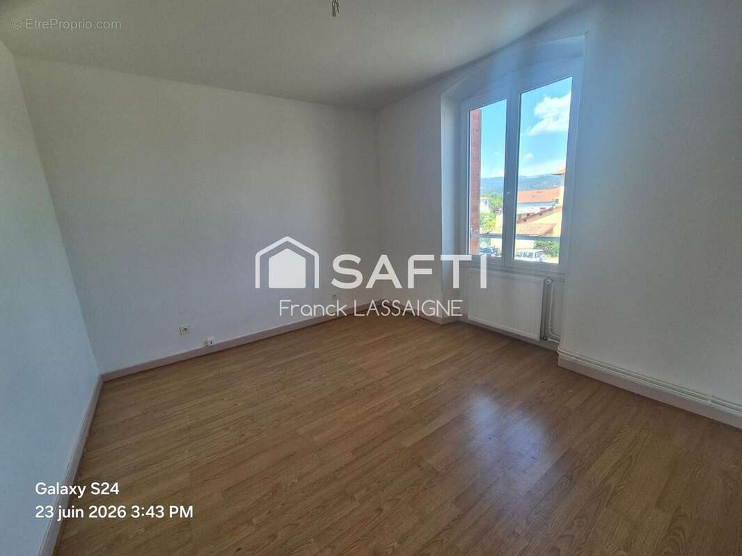 Appartement 137 m² à Marsac-En-Livradois  - photo 7